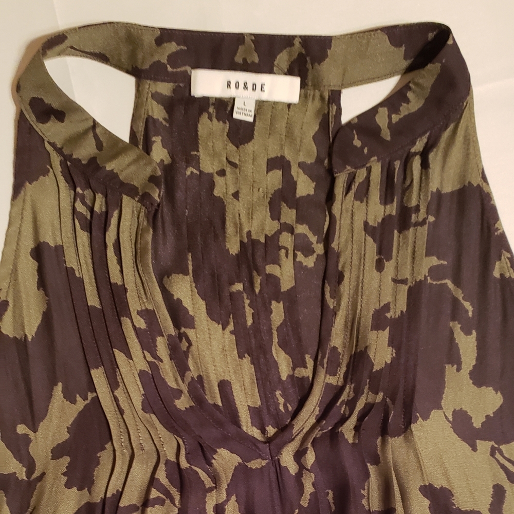 RO&DE Blue and Green Camouflage Sleeveless Size L